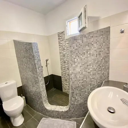 Sea Sound Perivolos Agios Georgios (Santorini)