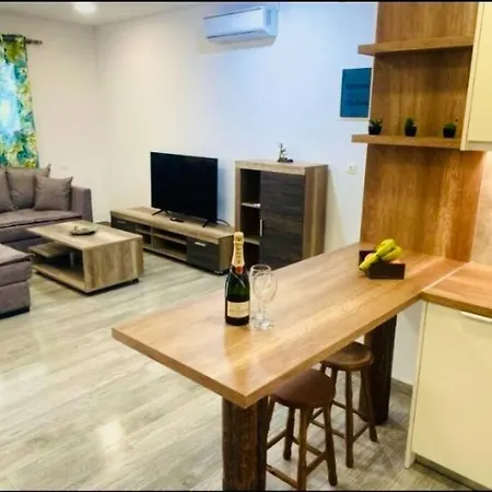 Sea Sound Perivolos بيت للعطل